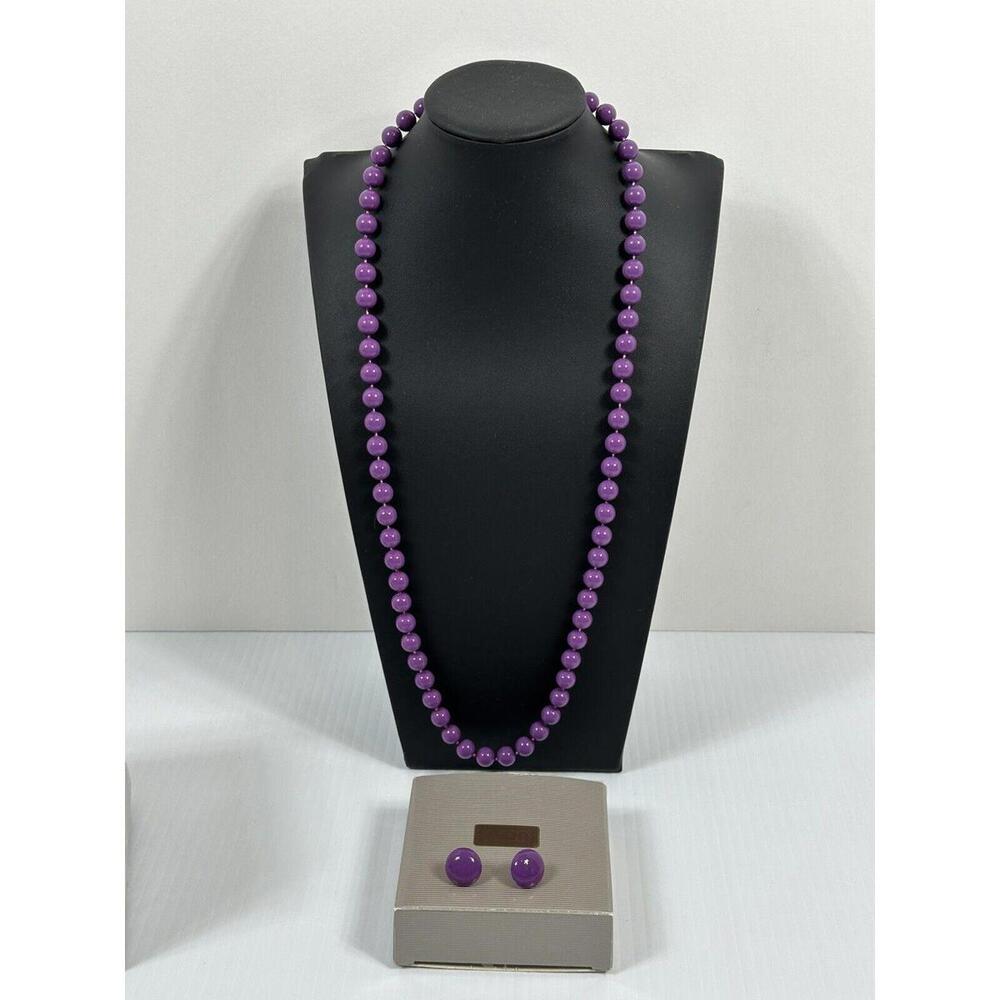 Vintage Avon 1987 Icy Pastels Necklace Lavender Acrylic Bead Matching Earrings